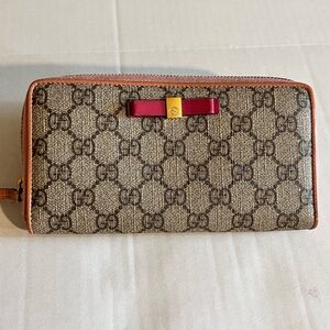 Gucci Brown and Red Zippy Women's Wallet